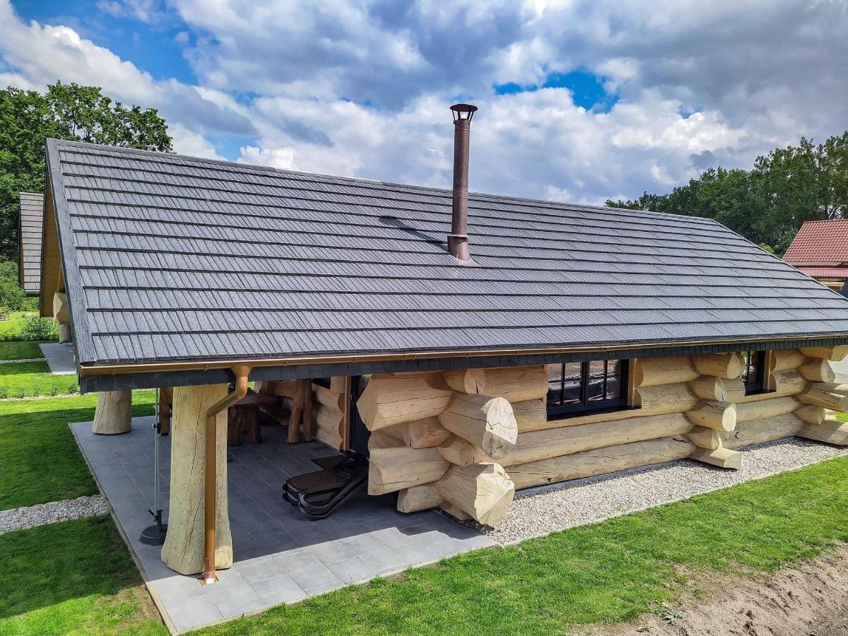 Naturstammhaus Tollensesee Groß Nemerow Екстериор снимка