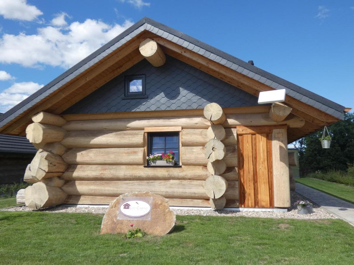Naturstammhaus Tollensesee Groß Nemerow Екстериор снимка