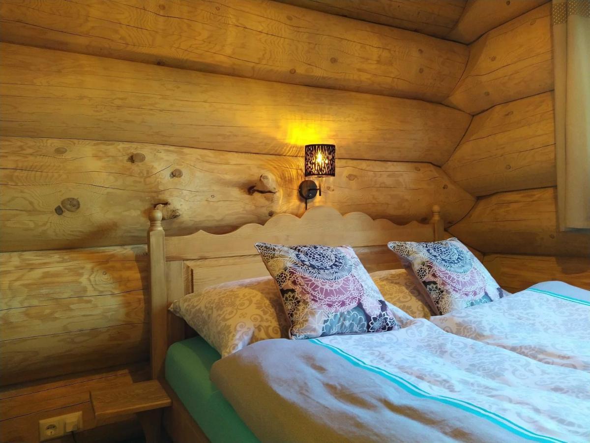 Naturstammhaus Tollensesee Groß Nemerow Екстериор снимка