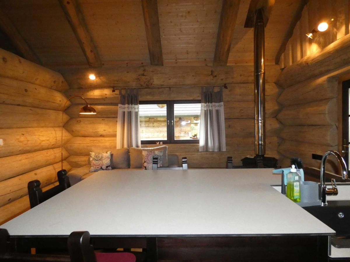Naturstammhaus Tollensesee Groß Nemerow Екстериор снимка