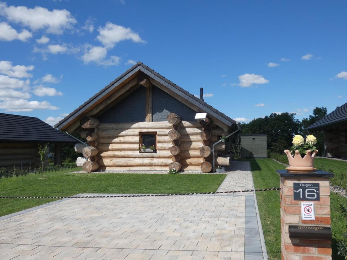 Naturstammhaus Tollensesee Groß Nemerow Екстериор снимка